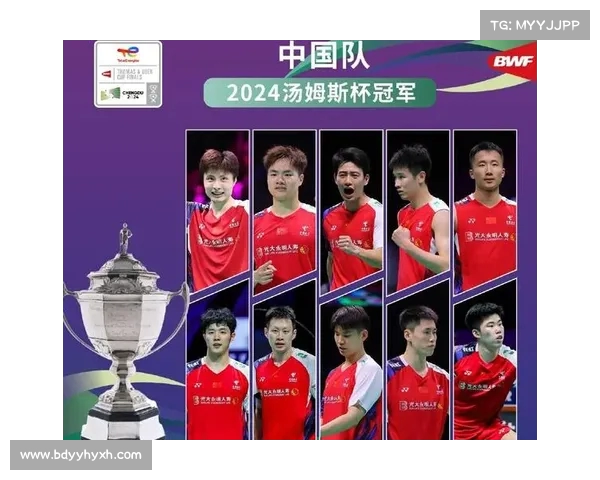 荣誉时刻奖杯合影见证辉煌时刻拼搏与荣耀的完美呈现 荣誉时刻奖杯合影见证辉煌时刻拼搏与荣耀的完美呈现