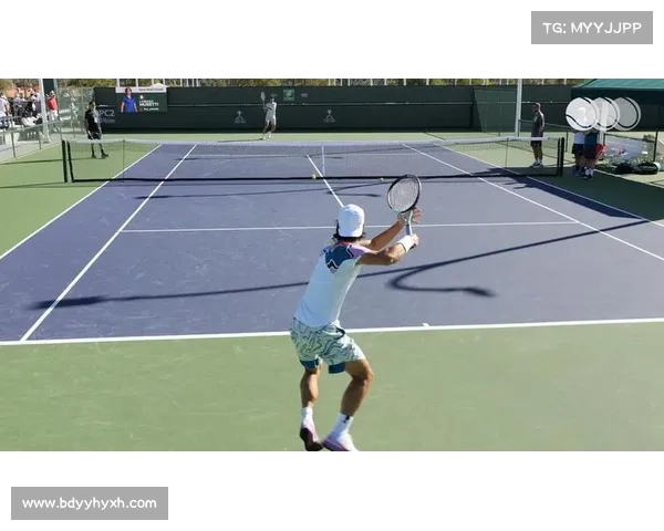 网球比赛精彩慢动作回放 解读每一个精准击球瞬间