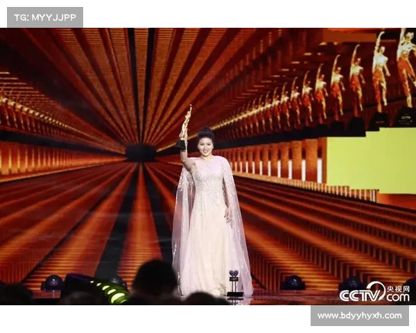 年度最佳球员评选:突破与坚持的巅峰时刻,荣耀加冕的荣耀之路 年度最佳球员评选:突破与坚持的巅峰时刻,荣耀加冕的荣耀之路